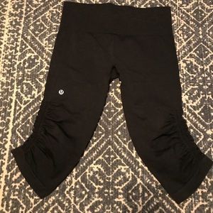 Lululemon Cropped Pants Perfect Condition